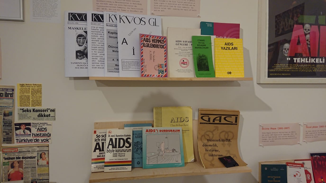 hiv-aids-aktivizminde-siyaset-ve-deneyimler-nasil-ice-ice-gecti-1-1 hiv-aids-aktivizminde-siyaset-ve-deneyimler-nasil-ice-ice-gecti-1-1